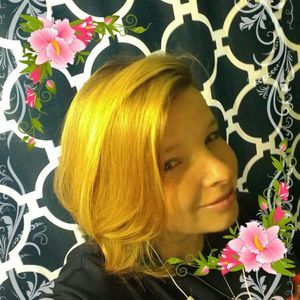 Meet your Posher, Danielle nicole